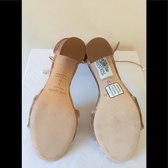 NWT Kate Spade Iverna Bejeweled Sandals - Picture 6 of 6